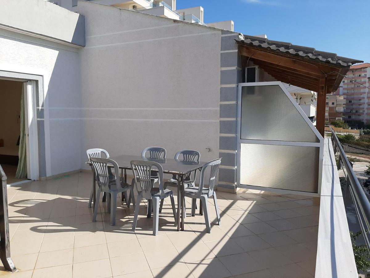 Bardhi Apts Sarandë Eksteriør billede