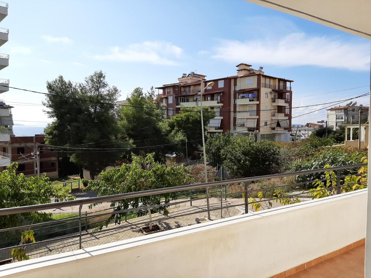 Bardhi Apts Sarandë Eksteriør billede